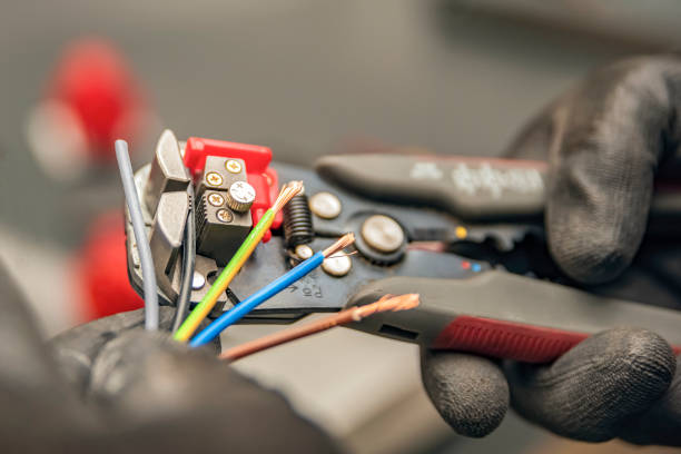 Best Affordable Emergency Electrician  in Channel Islands Beach, CA